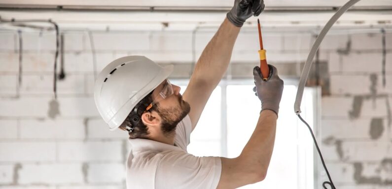 Seven Pointers for New Electrical Contractors
