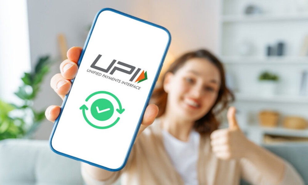 Insurance App for Car Cover, FD Online and UPI Bill Payments