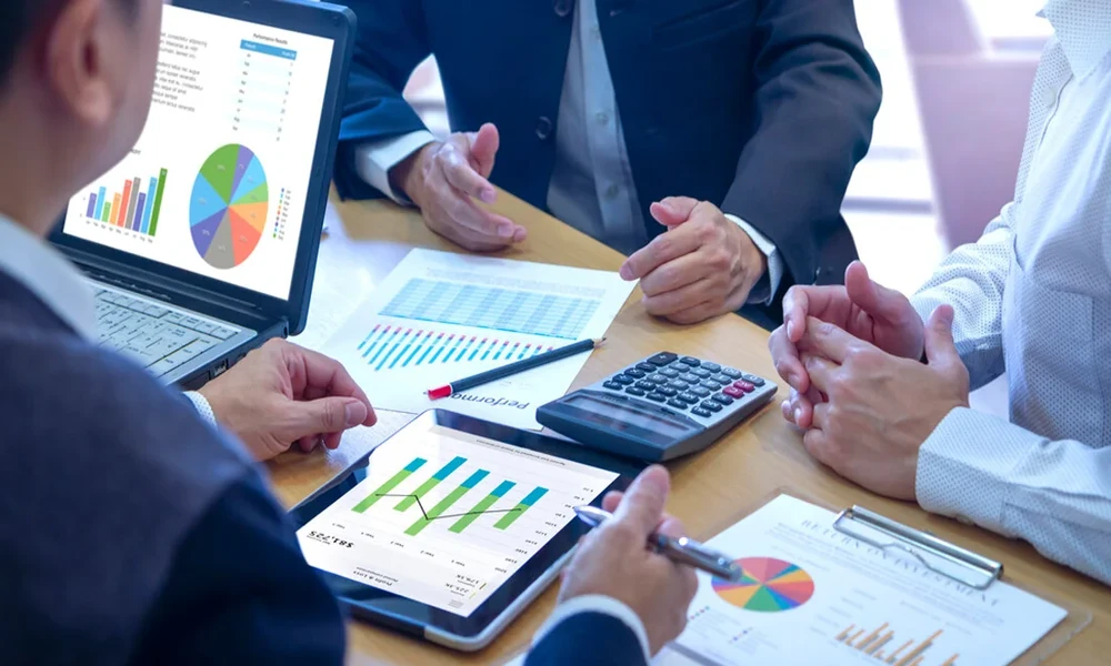 How Online Stores Keep Financial Records Accurate as Sales Grow